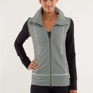 Lululemon Jacket Classic Stripe Full Zip Size 6
